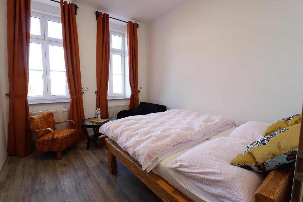Penzion U Hlavacku Horažďovice エクステリア 写真